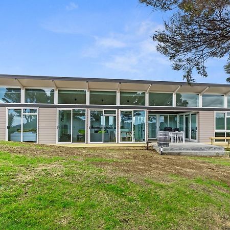 Paroa Bay Chalets - Te Whare Tui Russell Exterior photo